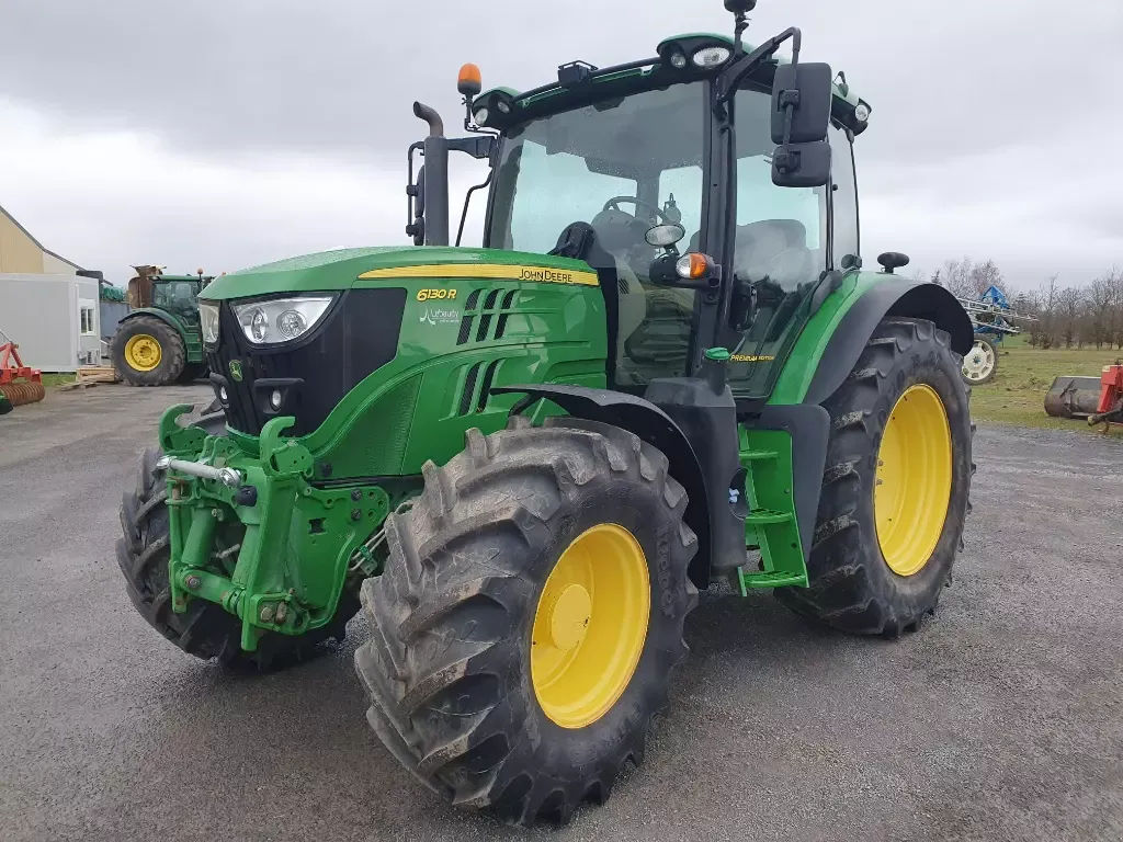 E-FARM: John Deere 6130 R - Tractor - id RN614IZ - 75.000 € - Año: 2019 - Francia