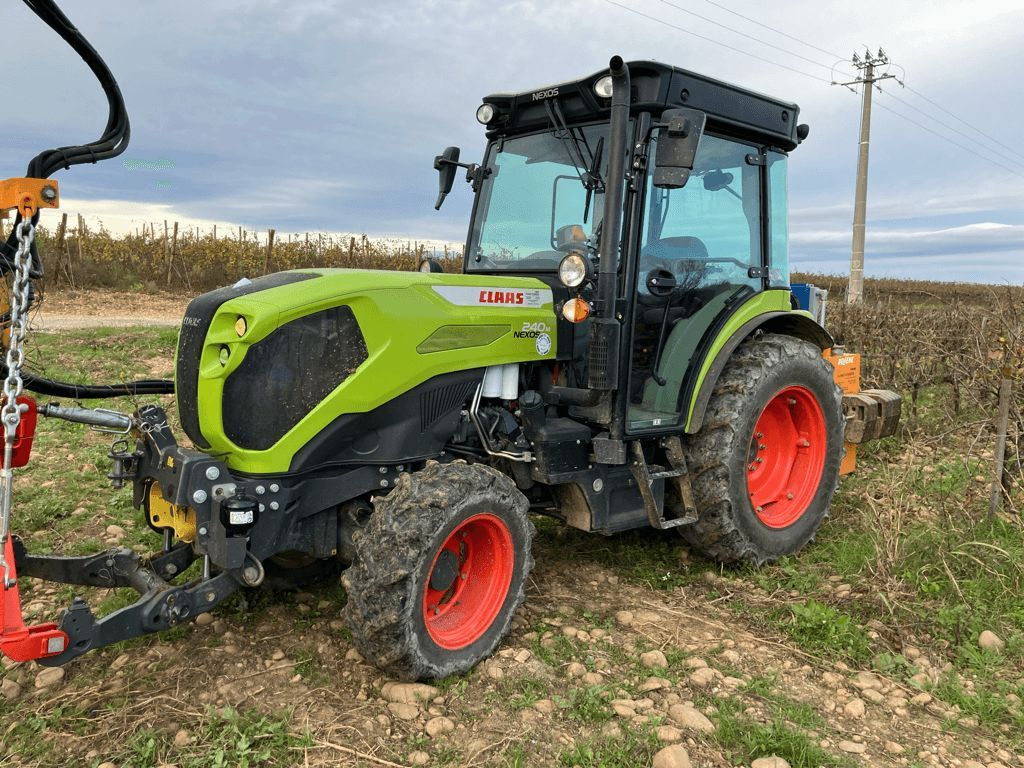 Claas Nexos 240 M Tractor €59,000