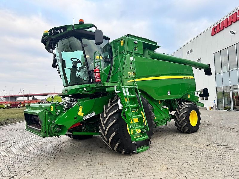 E-FARM: John Deere T 670 i - Kombajn zbożowy - id XTWGKZK - 270 454 € - Rok produkcji: 2022 - Motogodziny: 486,Moc silnika: 400,Polska
