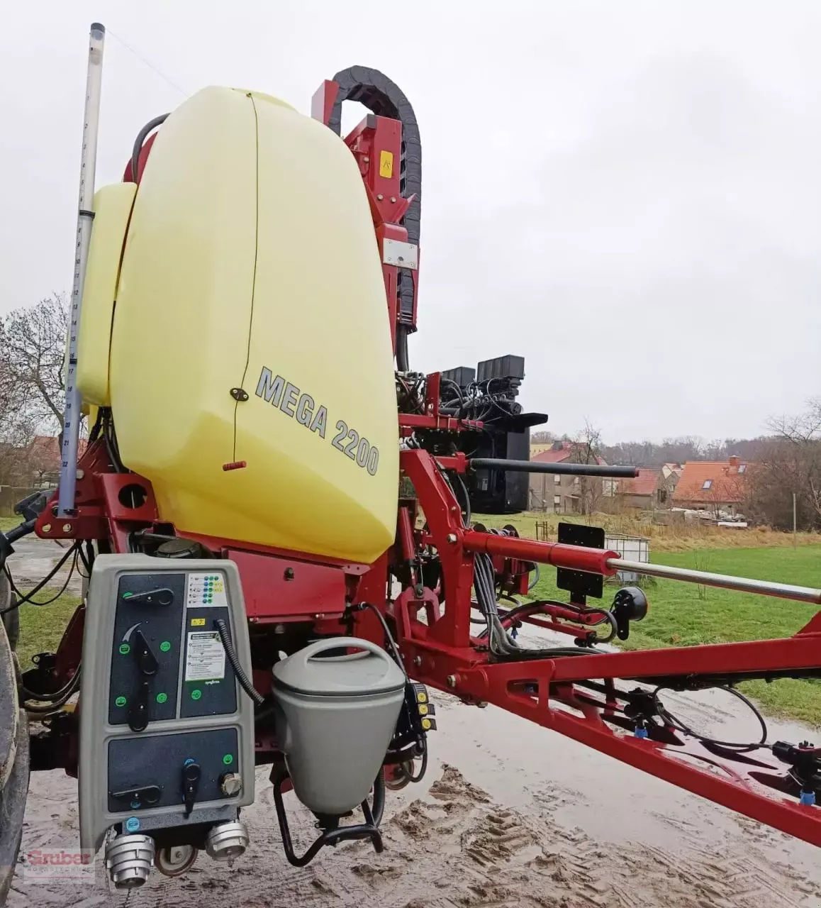 E-FARM: Hardi MEGA 2200 - Opryskiwacz - id XCESSSA - 27 900 € - Rok produkcji: 2021 - Niemcy