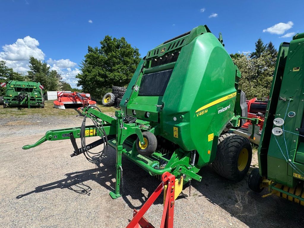 E-FARM: John Deere V461M - Ballenpresse - id XKEYWUL - 31.000 € - Baujahr: 2018 - Ballenanzahl: 10.400,Frankreich