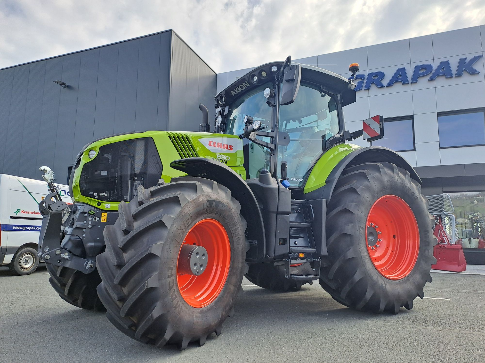 Claas Axion 830 CMATIC Τρακτέρ 152.000 €