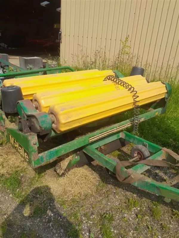 E-FARM: McHale 995 lsr - Bale wrapper - id GTTMECK - €10,592 - Year of construction: 2005 - Denmark