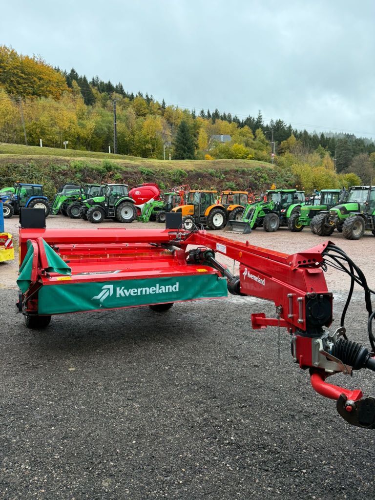 Kverneland 4332 lt Mower €12,700