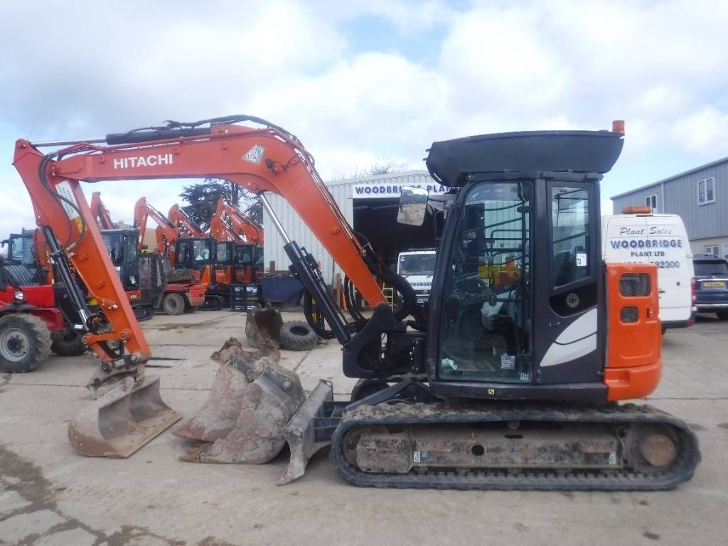 Hitachi zx 85 us b lc-6 Mini escavatore 48.260 €