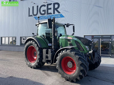 E-FARM: Fendt 720 Vario - Tractor - id 4S24YAC - €83,167 - Year of construction: 2015 - Engine hours: 8,345,Engine power (HP): 209,Austria