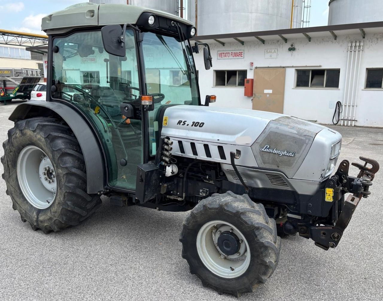 E-FARM: Lamborghini rs 100 - Tractor - id YZCPIFU - 23.500 € - Año: 2013 - Horas: 7820,Potencia del motor: 95,Italia