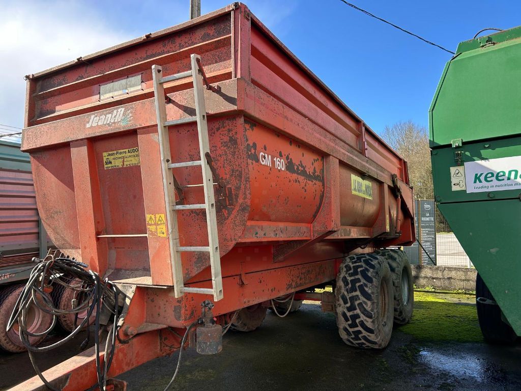 E-FARM: Jeantil gm160 - Benne - id GY2HNMG - 18 000 € - Année: 2004 - France