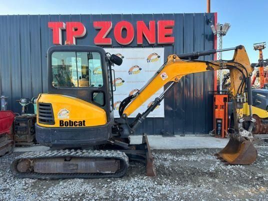 Bobcat E35 Mini excavadora  22.500 €