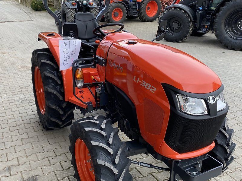 E-FARM: Kubota l1382 rops - Tractor - id HKG9UBK - Año: 2024 - Horas: 2000,Potencia del motor: 37,Alemania
