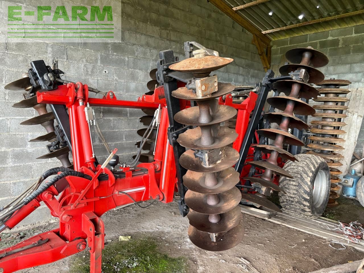 GREGOIRE BESSON acero 36 Disc harrow €12,700