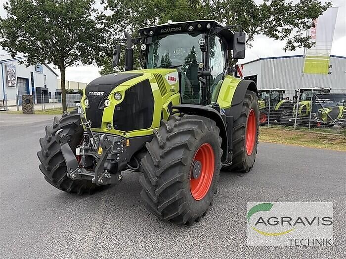 Claas Axion 870 CMATIC Tractor €195,000
