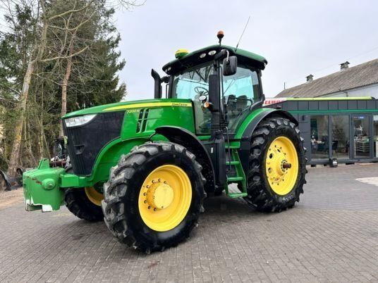 John Deere 7200 R Traktor 46 989 €