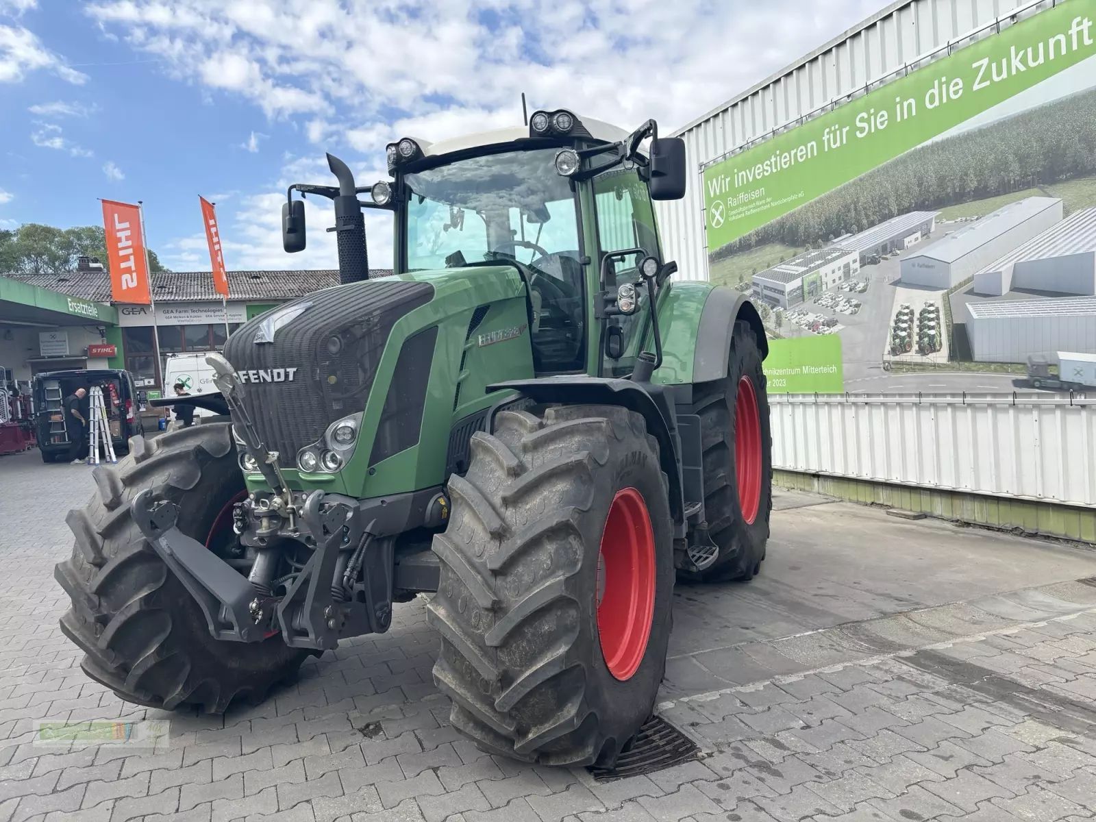 Fendt 828 Vario Profi Plus Traktor 105.042 €