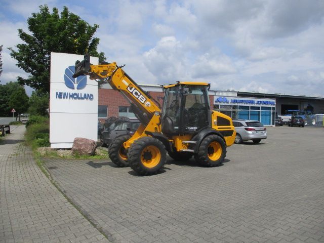 E-FARM: JCB tm 220 teleskopradlader - Teleskoplader - id 4QUSVQU - 64.622 € - Baujahr: 2020 - Abgelesene Motorstunden: 2.530,Motorleistung (PS): 75,Deutschland
