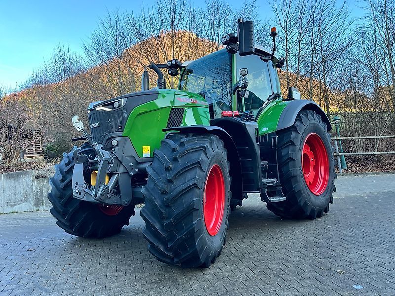 Fendt 728 Vario Profi Plus Traktor 235.700 €