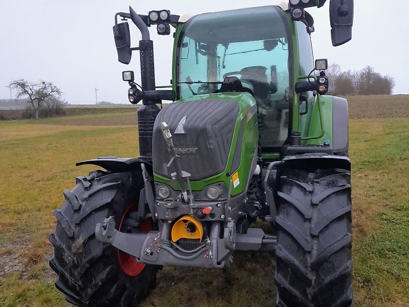 Fendt 313 Vario Tractor €82,950