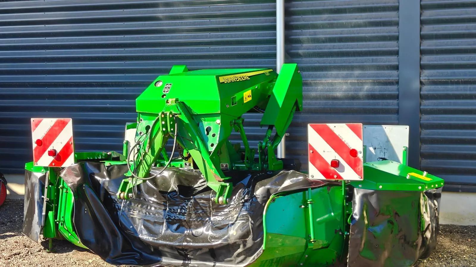 John Deere 131 Segadora 8015 €