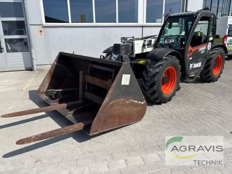 E-FARM: Bobcat tl358+ - Chargeur télescopique  - id S4FEQKX - 38 500 € - Année: 2015 - Lecture du nombre d'heure: 3 150,Puissance du moteur (chevaux): 140,Allemagne