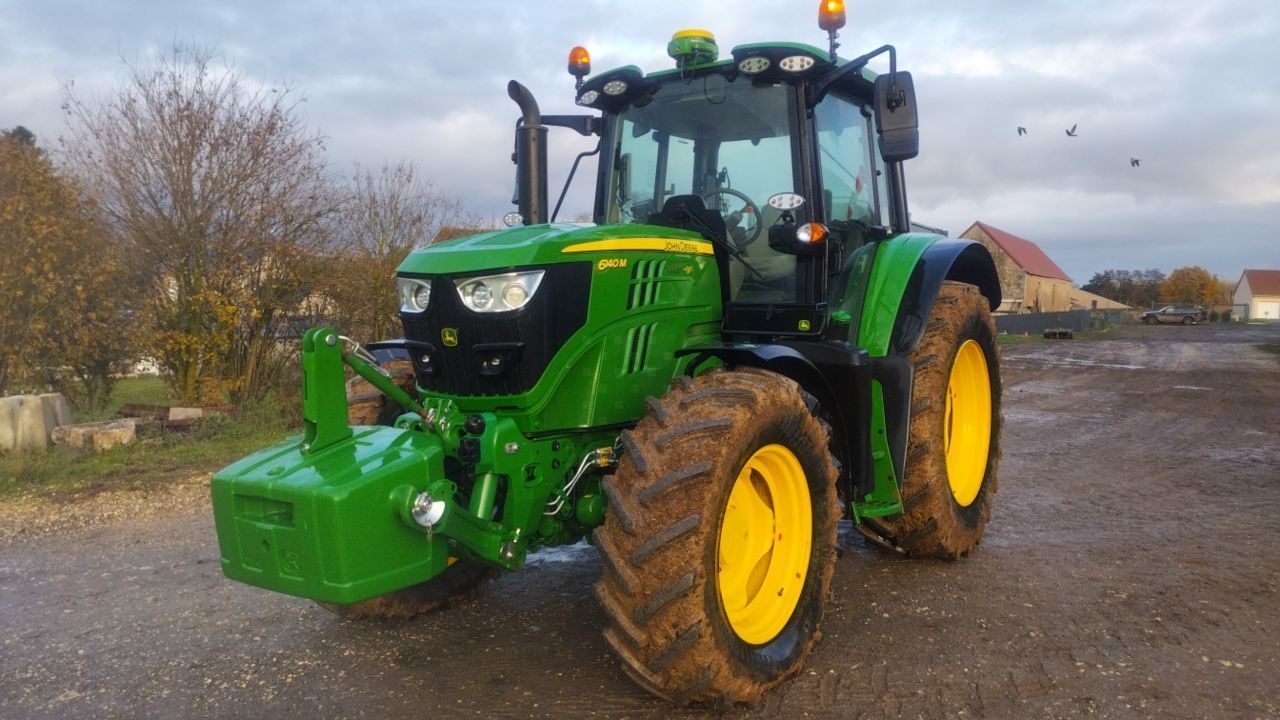 John Deere 6140 M Traktor 105.000 €