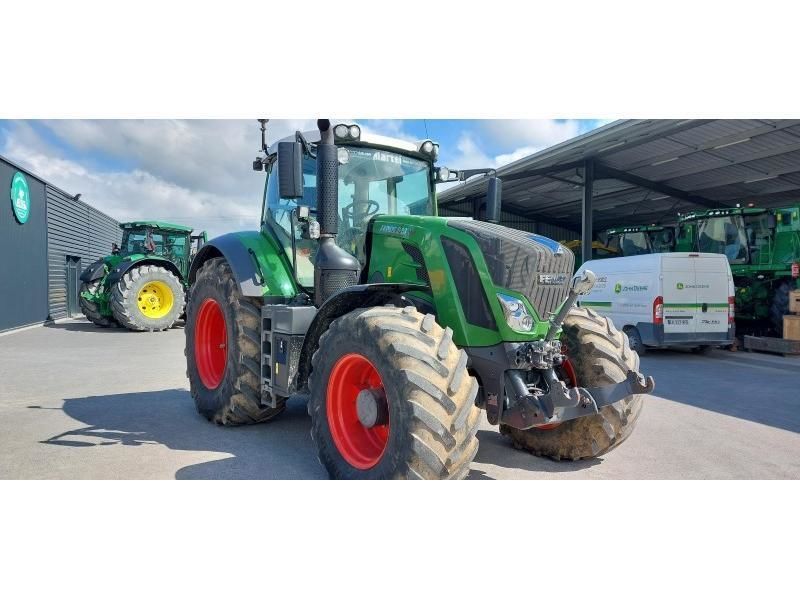 E-FARM: Fendt 828 Vario - Tractor - id XIRS19T - €145,000 - Year of construction: 2018 - Engine hours: 3,150,Engine power (HP): 280,France