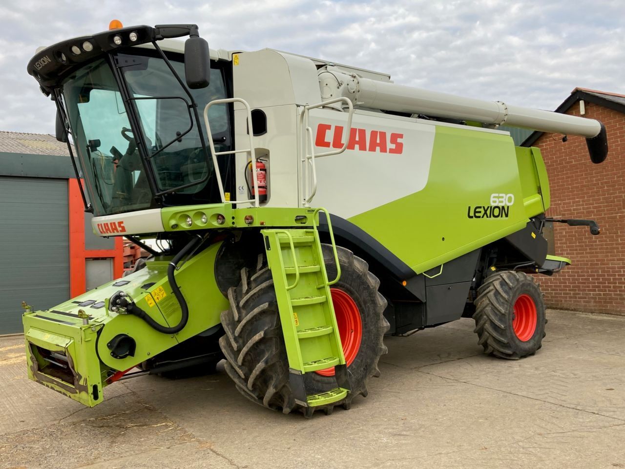 Claas Lexion 630 Kombajn zbożowy