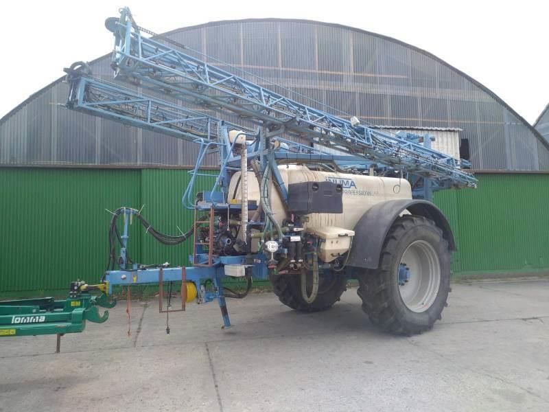 E-FARM: Inuma ias 4028 professional - Opryskiwacz - id STFDPPS - 6800 € - Rok produkcji: 2007 - Niemcy