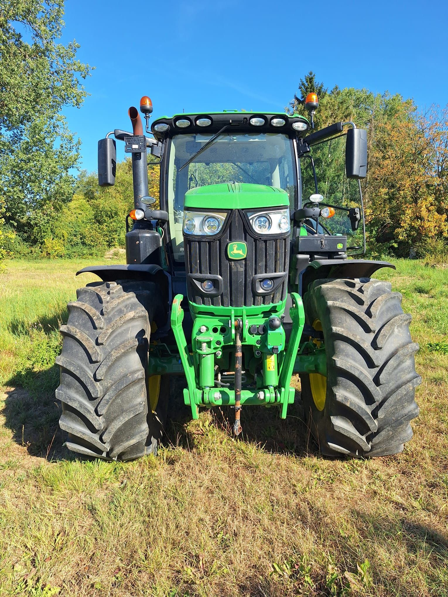 John Deere 6175 R Трактор 107 000 €