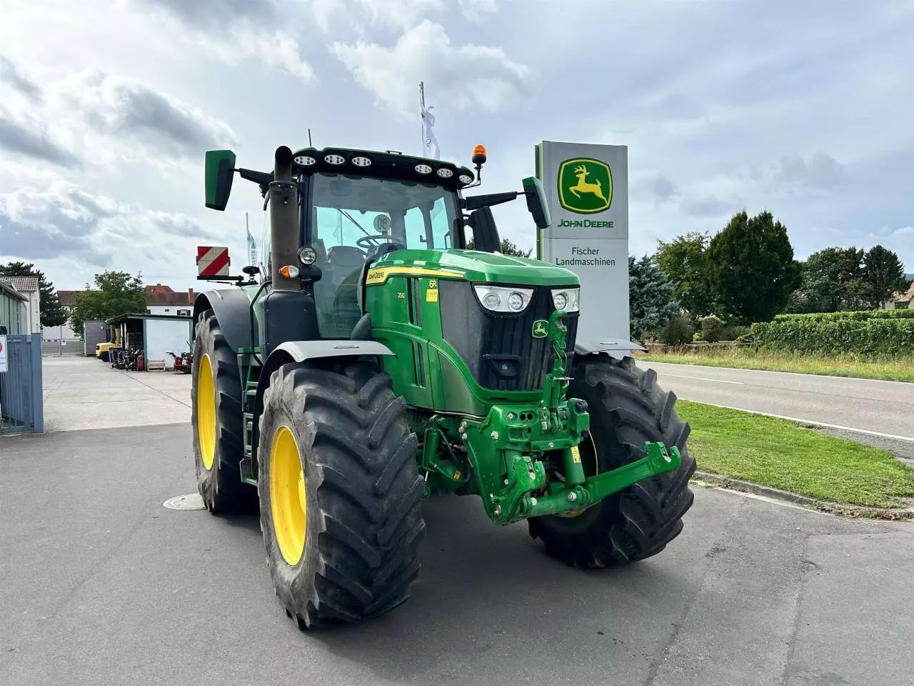 John Deere 6R 250 Traktor 189 800 €