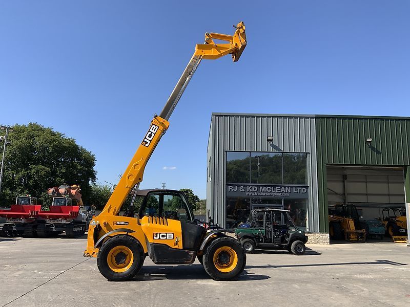 E-FARM: JCB 536-70 AGRI Super - Ładowacz teleskopowy - id GVMLRDE - 32 218 € - Rok produkcji: 2016 - Motogodziny: 9238,Zjednoczone Królestwo