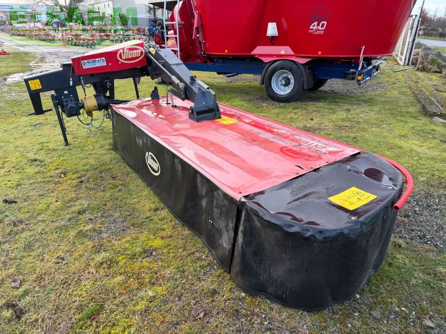 Vicon Extra 436 H Mower €7,500