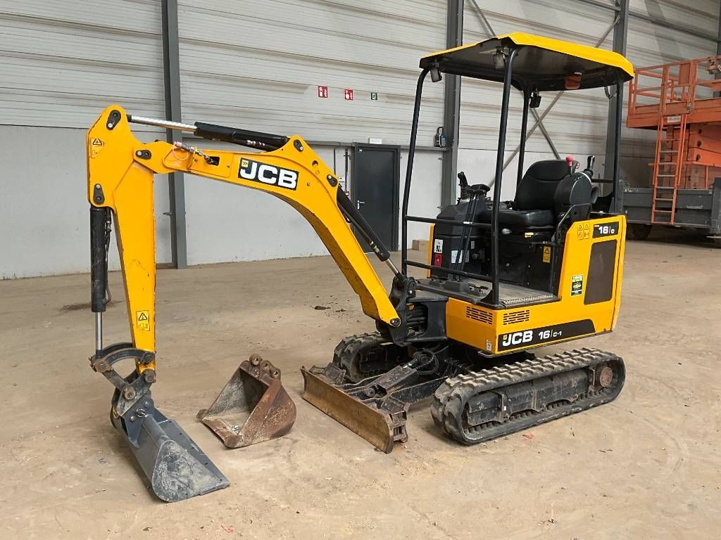 JCB 16 c-1 t3 Mini-pelle 12 500 €