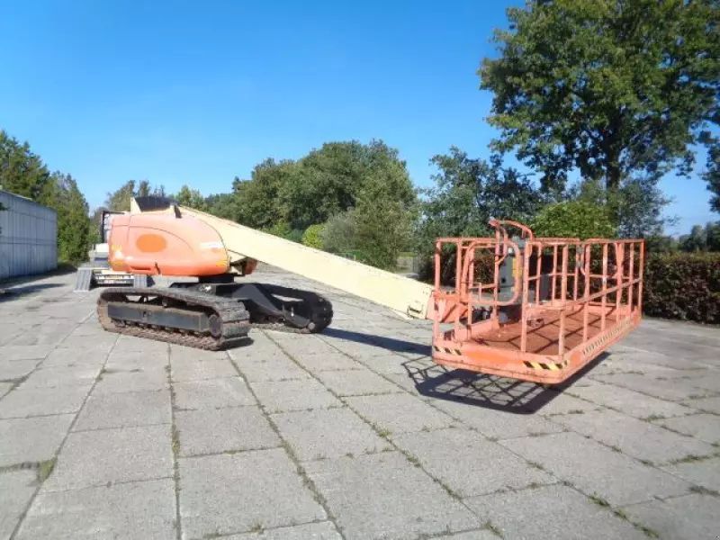 JLG 600 sc Savaeigis keltuvas 18 500 €