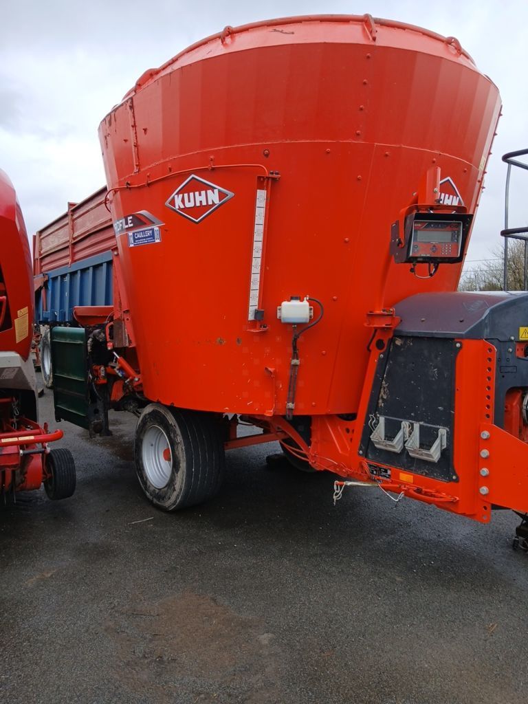 E-FARM: Kuhn profile 15 cl - Futtermischwagen - id SJLGRCT - 15.500 € - Baujahr: 2020 - Frankreich