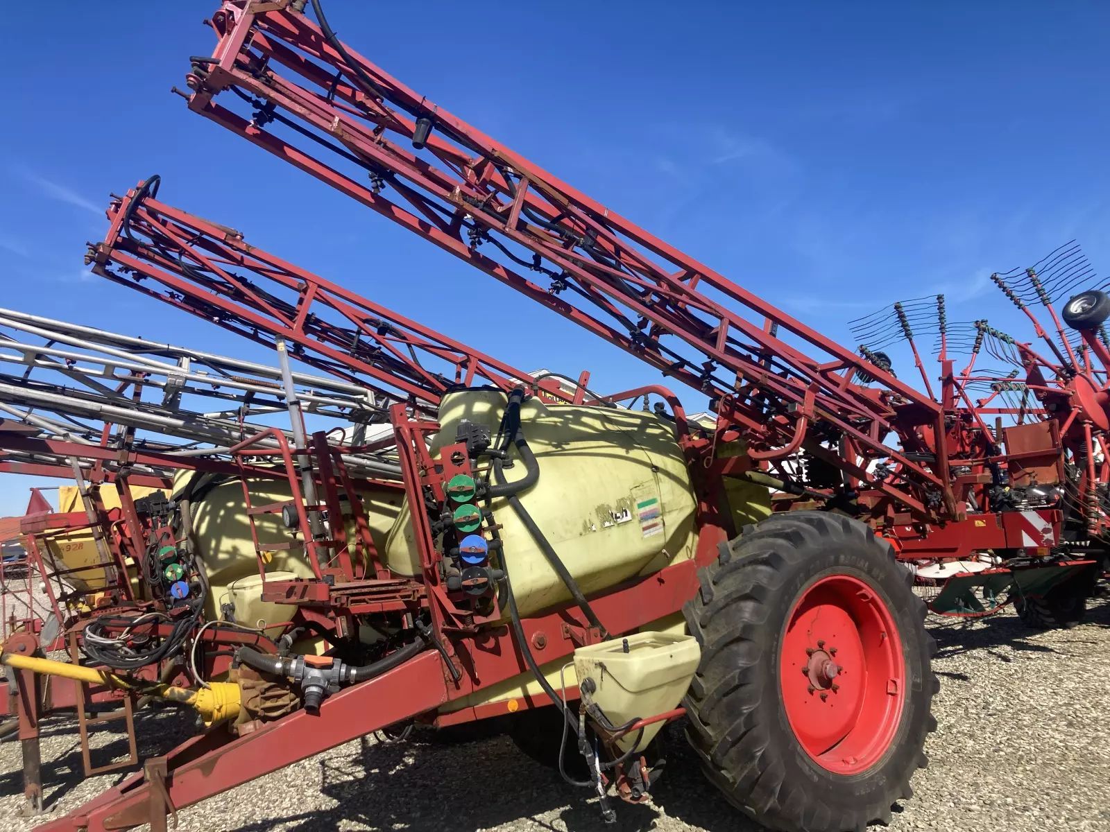 Hardi comander 2800 l 24 m Pulverizador 6025 €