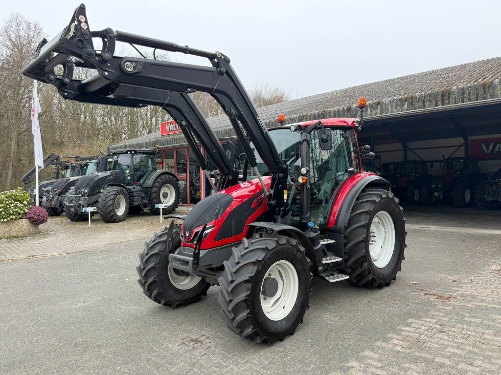 Valtra G 125 EA Trattore