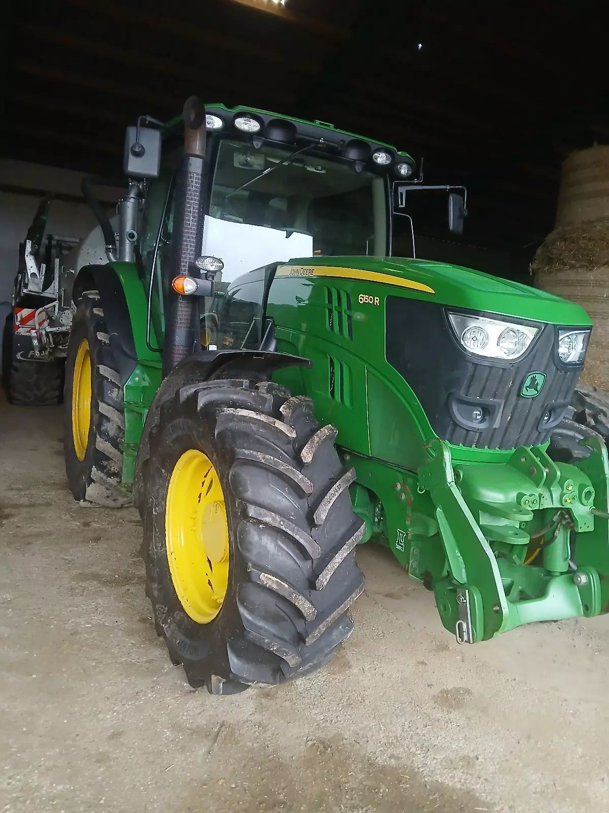 John Deere 6150 R Traktor 89 000 €