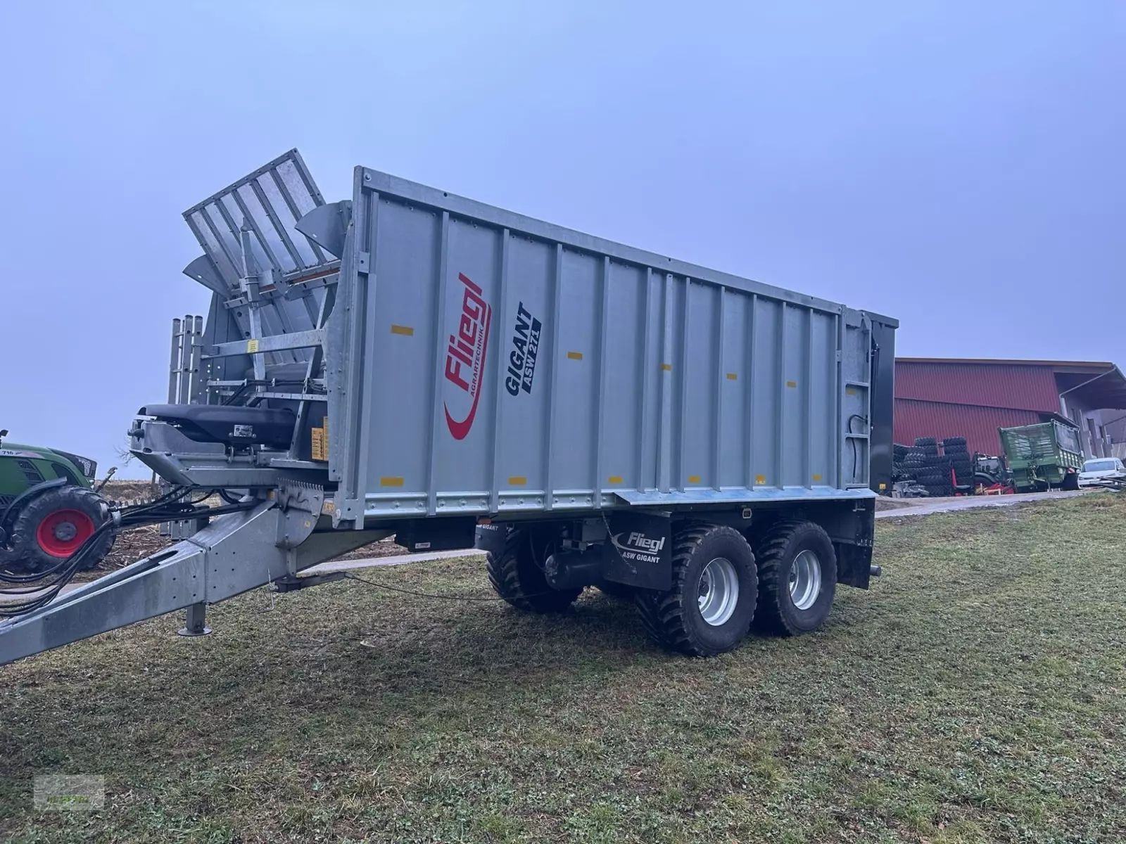 Fliegl gigant asw 271 Wózek paszowy 39 900 €