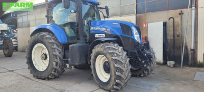 E-FARM: New Holland T7.210 - Tractor - id H1STHFC - €75,000 - Year of construction: 2015 - Engine hours: 2,900,Engine power (HP): 165,France