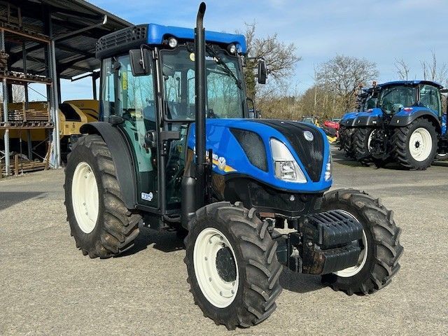 New Holland T4.100 F Traktor 45 000 €
