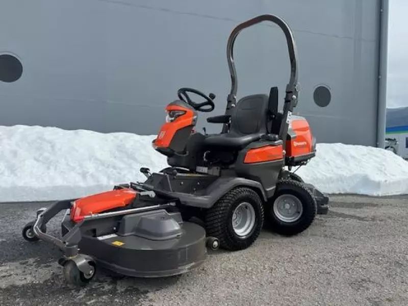 Husqvarna kommunalrider p524x efi mit r137cm, vorführer Tondeuse 14 492 €