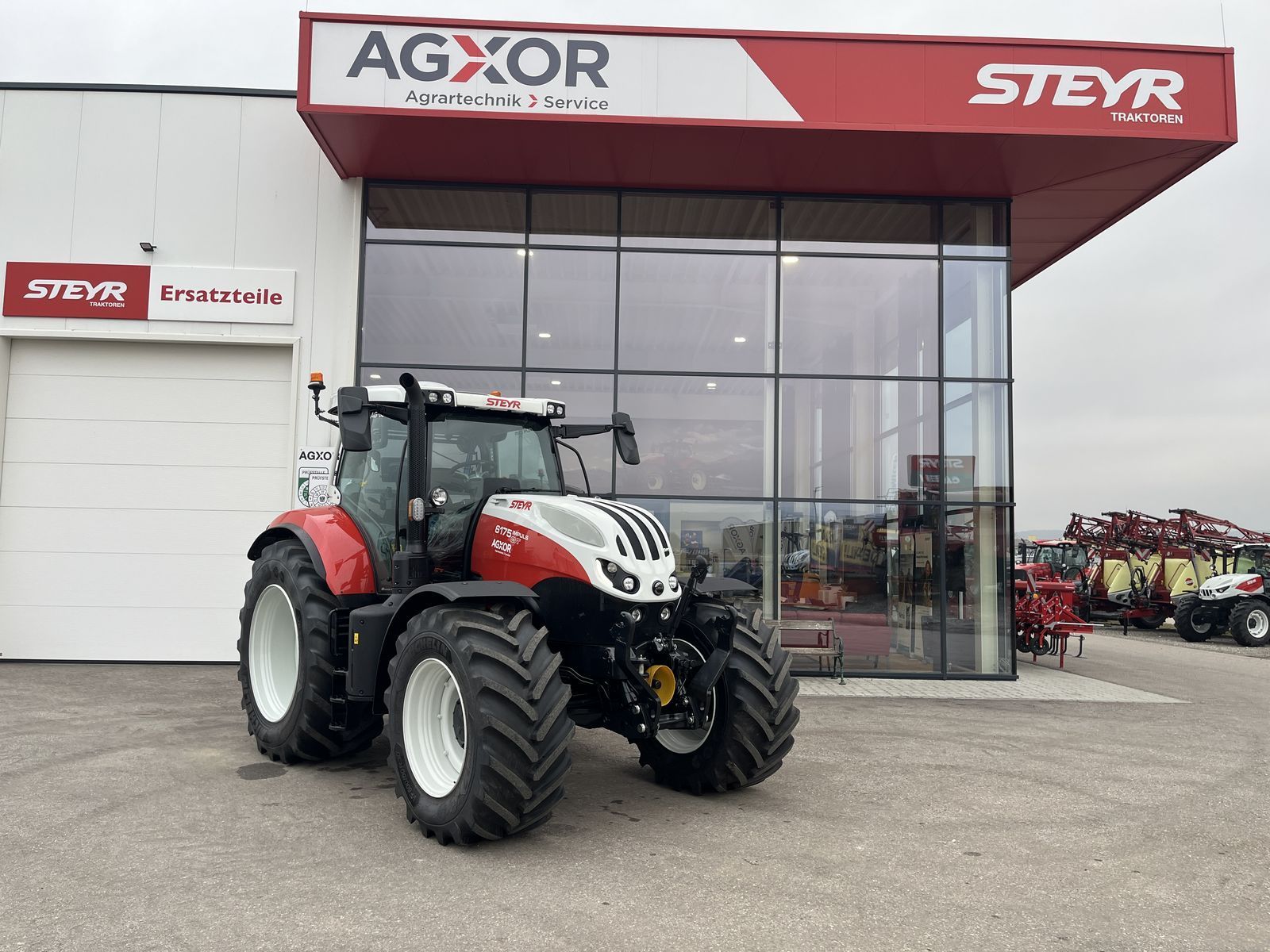 Steyr Impuls CVT 6175 Traktor