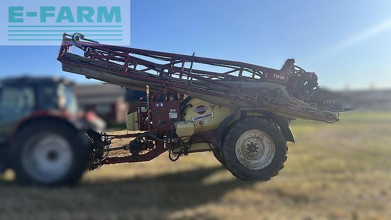 Hardi commander 2800 twin 28m Sprayer €15,907
