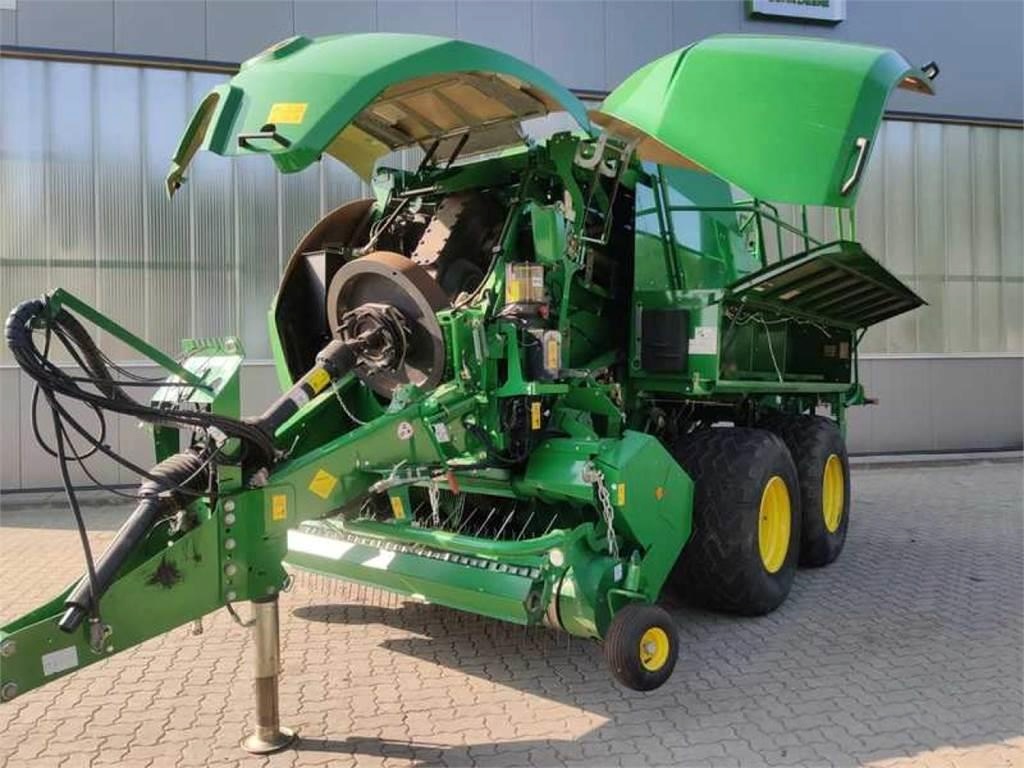 John Deere L 1533 baler €71,000