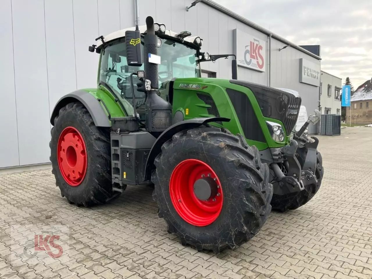 Fendt 828 Vario Tractor €95,000