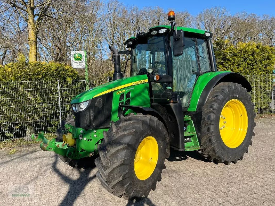 John Deere 6120 M Traktor 97 500 €