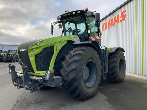E-FARM: Claas Xerion 4200 TRAC VC - Traktor - id YRIGJKP - 259.500 € - Baujahr: 2022 - Abgelesene Motorstunden: 2.618,Motorleistung (PS): 459,Deutschland