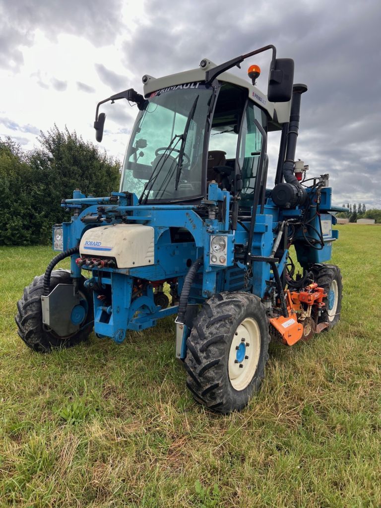 E-FARM: Bobard 1072 - Tracteur - id ZS8G3GY - 46 000 € - Année: 2005 - Lecture du nombre d'heure: 7 100,Puissance du moteur (chevaux): 116,France