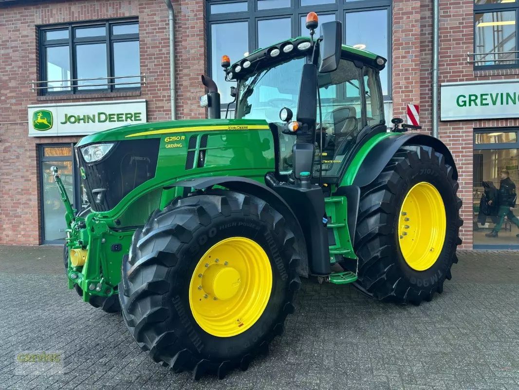 John Deere 6250 R Tractor €162,500