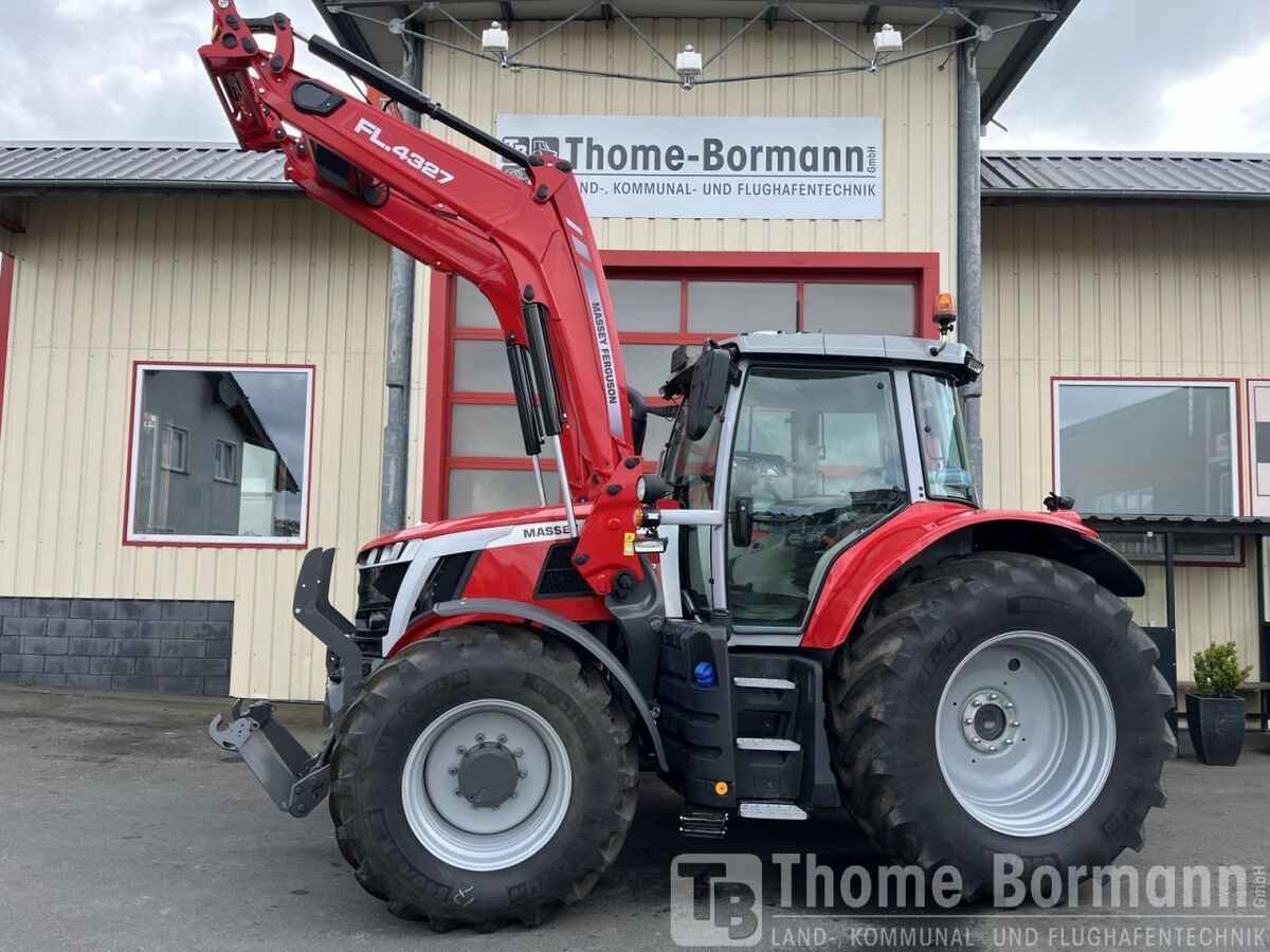 Massey Ferguson 6S.180 Tractor €139,000